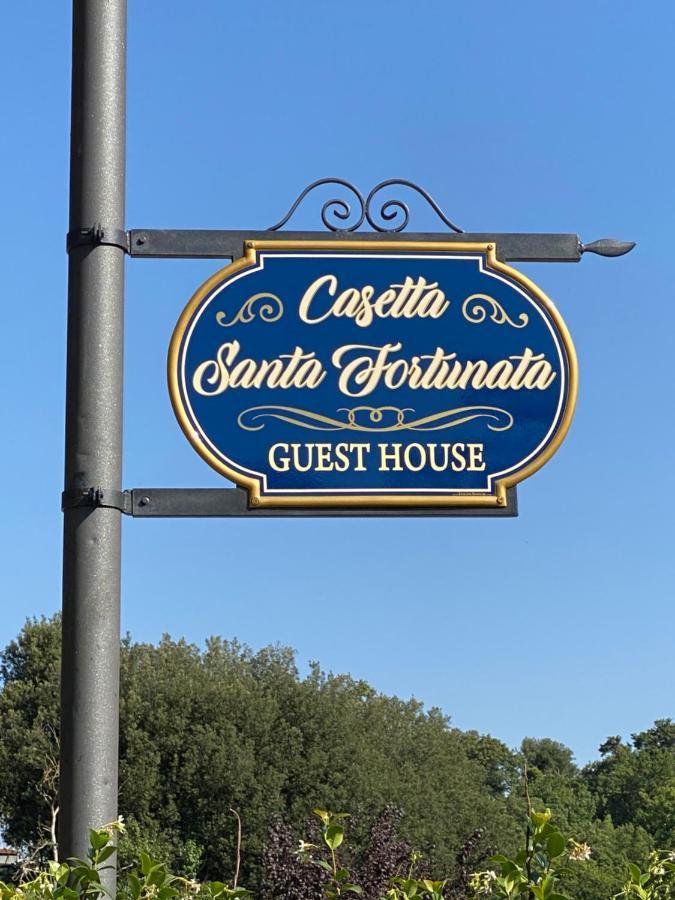 Casetta Santa Fortunata Guest House Sutri Exterior photo