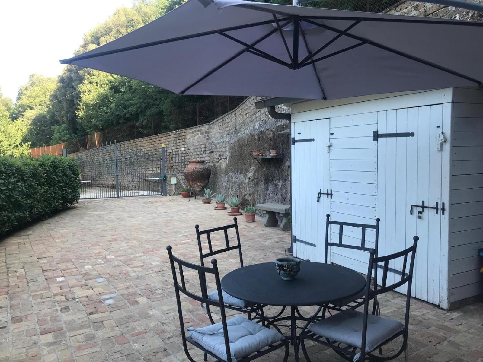 Casetta Santa Fortunata Guest House Sutri Exterior photo